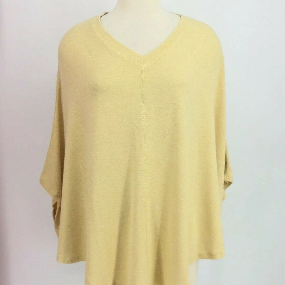🎄 Serena Williams Poncho Top XS Small Pullover